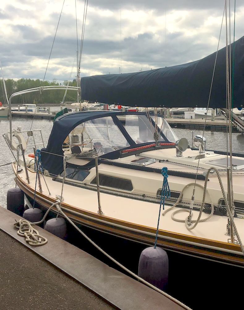ShipShape Sailboat Winter Cover